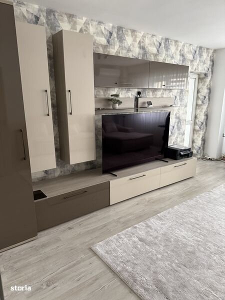 Sebastian Apartament 3 camere  langa Parcul Sebastian 76 mp  Bloc 2001